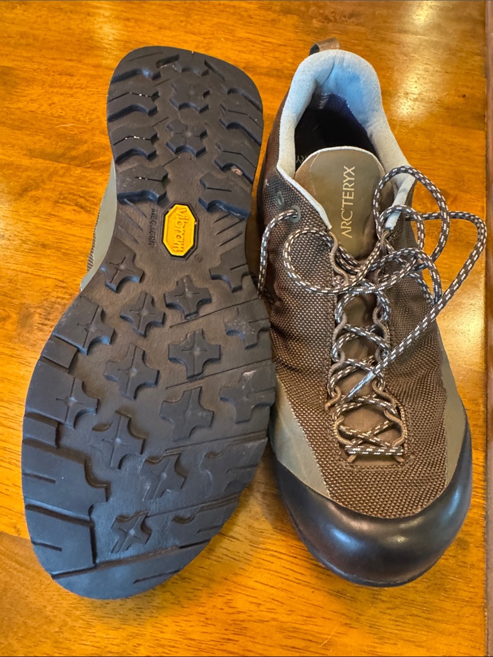 Arc'teryx Konseal FL Women's Brown and Gray Trail Shoes - Picture 6 of 8
